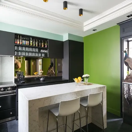 Apartment Avenue De La Bourdonnais Iv By Onefinestay